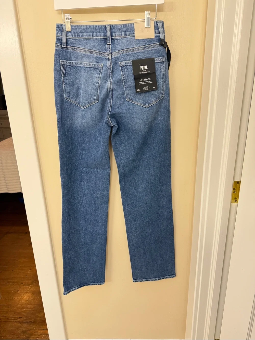 Classic High-Rise Straight Leg Women's Jeans - Blue - Picture 4 of 4